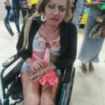 Paulet V. En Silla De Ruedas Llegando A Centro Mc3a9dico Federacic3b3n Ecuatoriana De Organizaciones Lgbt 150x150