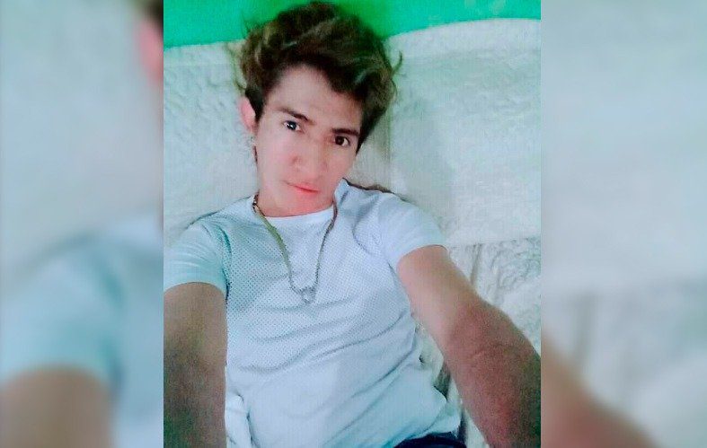 Comunidad Glbt Denuncia Asesinato De Dos Jc3b3venes Silueta X Federacion Ecuatoriana De Organizaciones Lgbti Diane Rodriguez Revolucion Trans Centro Psico Trans
