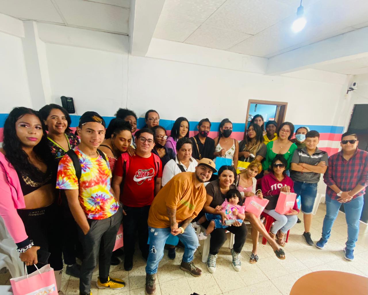 Entrega De Kit De Hormonas Para Trh Y Kit De Prevencion En Vih 1 5